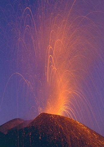 etna esplosione